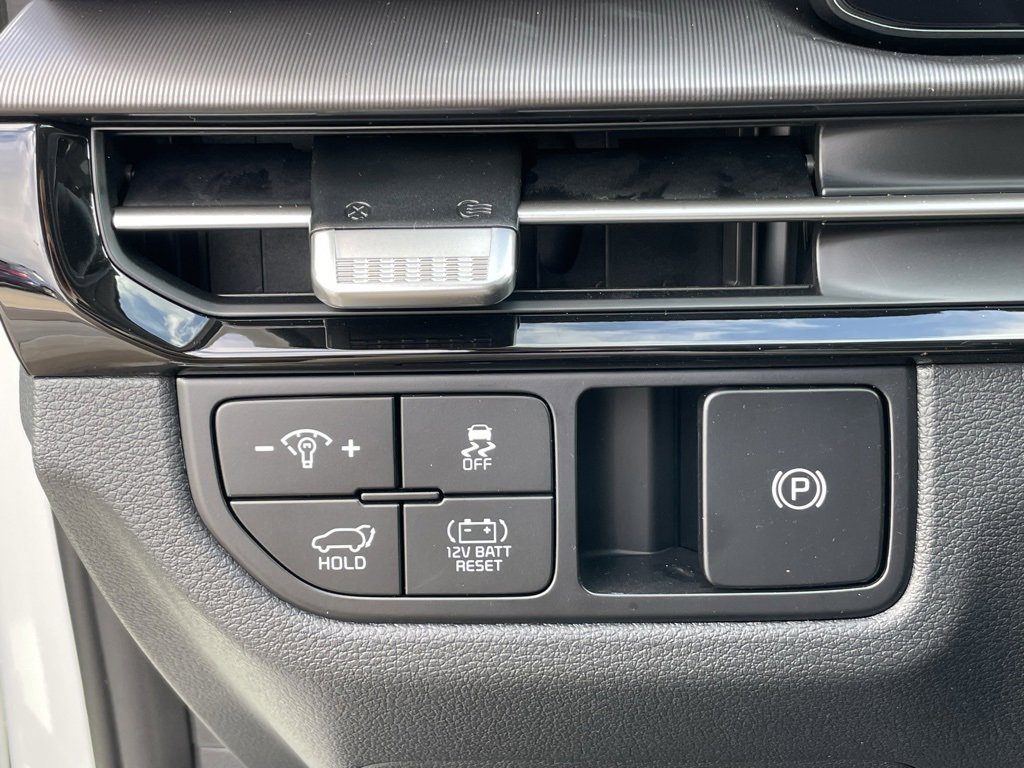New 2026 Kia Sportage EX image 12