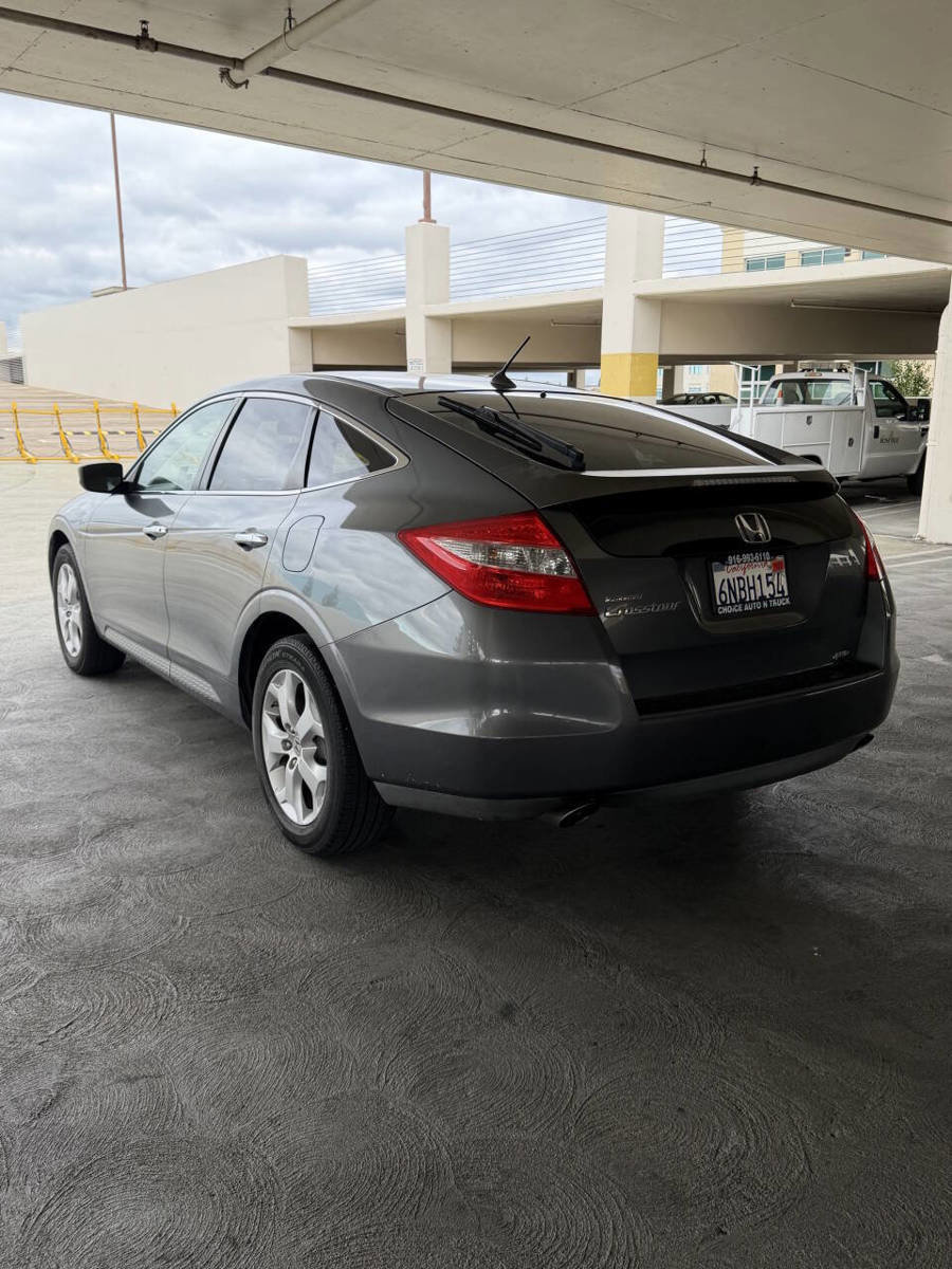 Used 2010 Honda Crosstour EX-L image 7