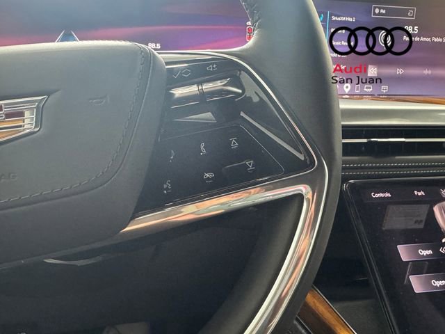 Used 2025 Cadillac Escalade Sport Platinum w/ LPO, ONYX Package AWD/4WD image 21