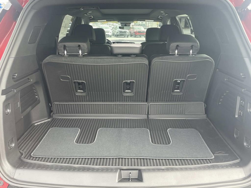 New 2026 Chevrolet Traverse High Country image 10