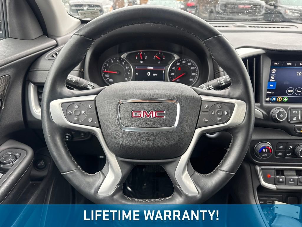 Used 2024 GMC Terrain SLT image 16