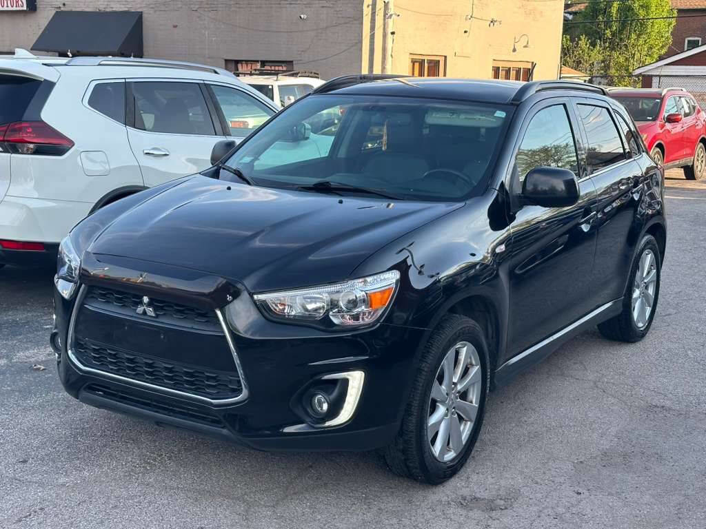 Used 2015 Mitsubishi Outlander Sport SE AWD/4WD image 3