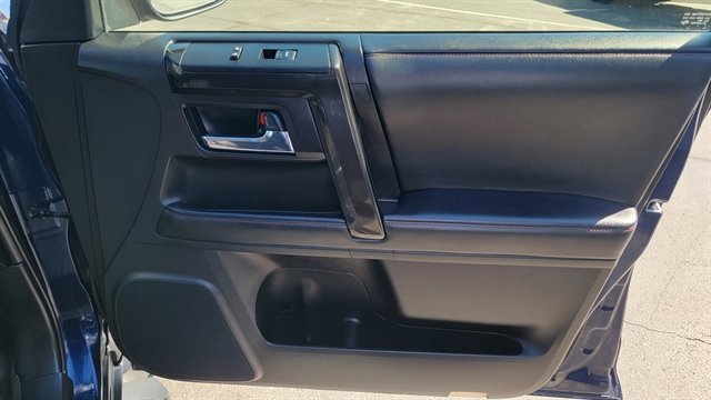 Used 2024 Toyota 4Runner TRD Off-Road image 28