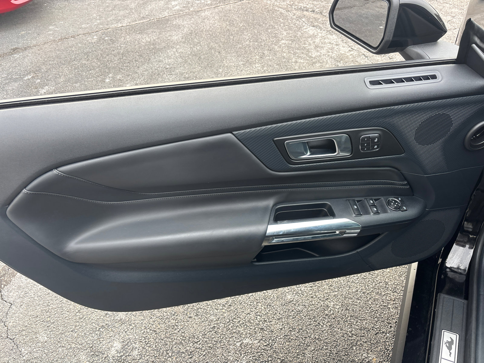 Used 2024 Ford Mustang GT Premium w/ GT Performance Package image 11