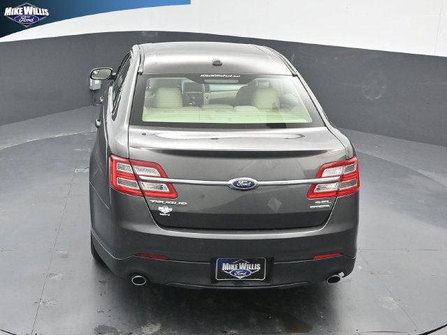 Used 2015 Ford Taurus SEL w/ Equipment Group 201A FWD image 14