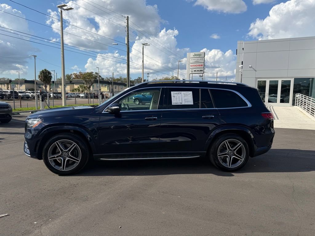 Used 2022 Mercedes-Benz GLS 450 4MATIC image 3