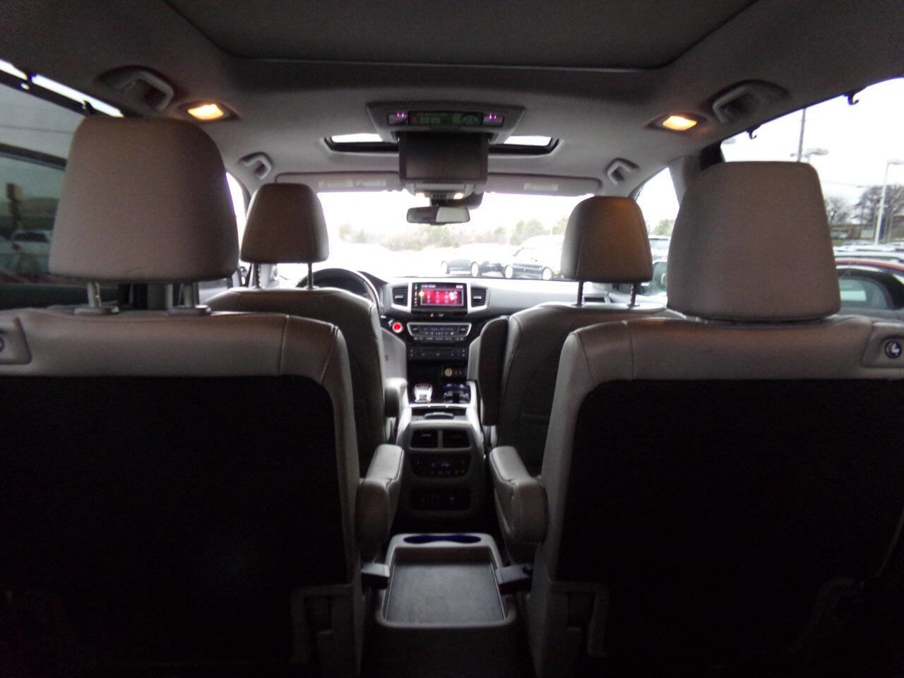 Used 2016 Honda Pilot Elite image 26