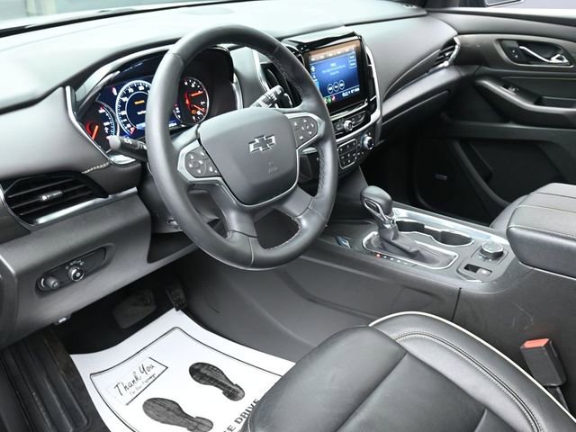 Used 2023 Chevrolet Traverse Premier w/ Redline Edition image 14