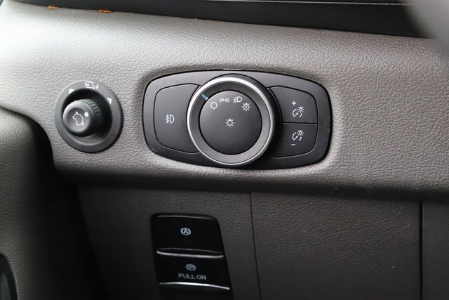 Used 2023 Ford Transit 350 XLT image 34