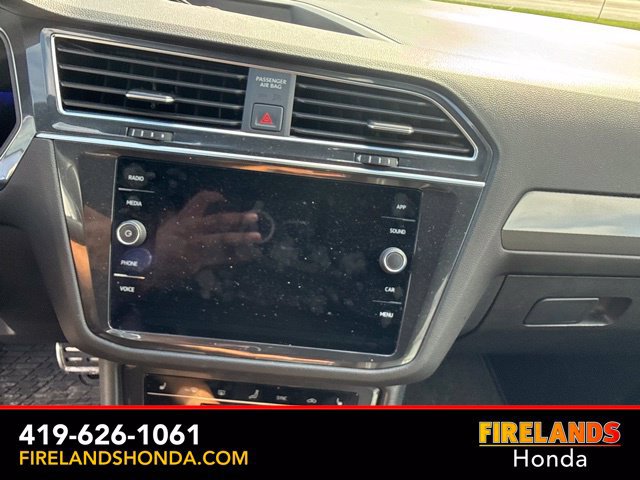 Used 2022 Volkswagen Tiguan SE R-Line AWD/4WD image 15