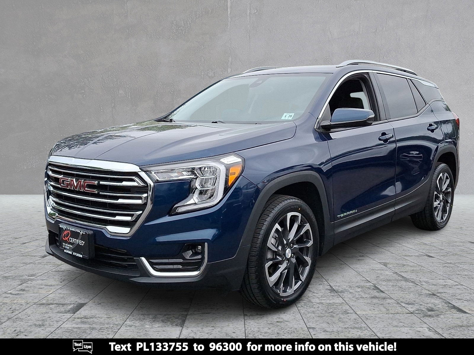 Used 2023 GMC Terrain SLT AWD/4WD image 1