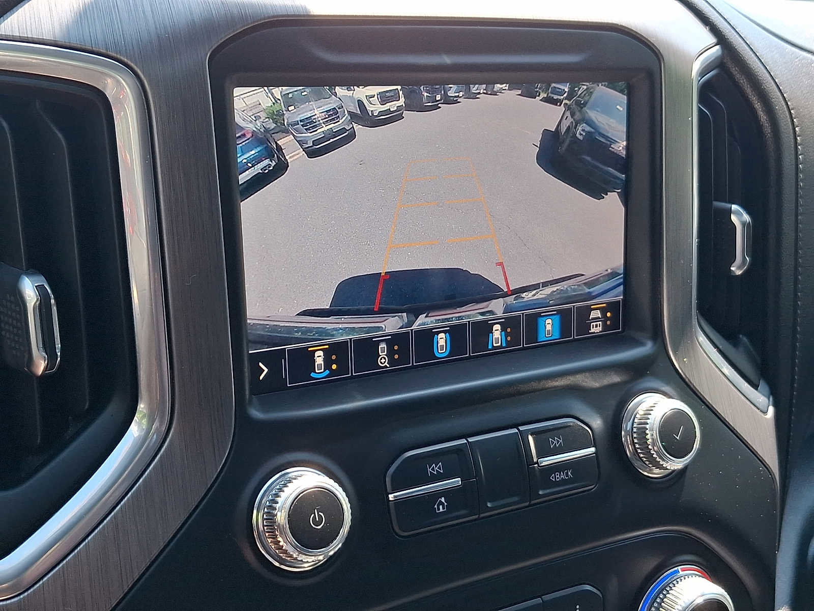 Used 2020 GMC Sierra 2500 Denali w/ Denali Ultimate Package AWD/4WD image 22