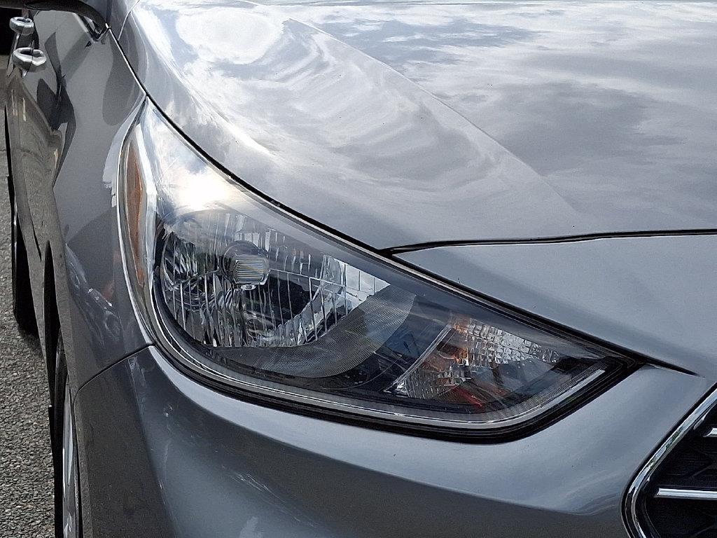 Used 2021 Hyundai Accent SEL FWD image 9