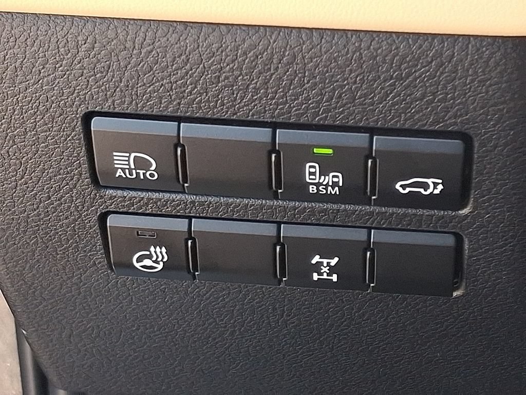 Used 2019 Lexus NX 300 AWD w/ Luxury Package image 27