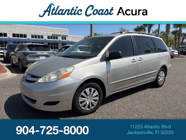 Used 2010 Toyota Sienna FWD image 1