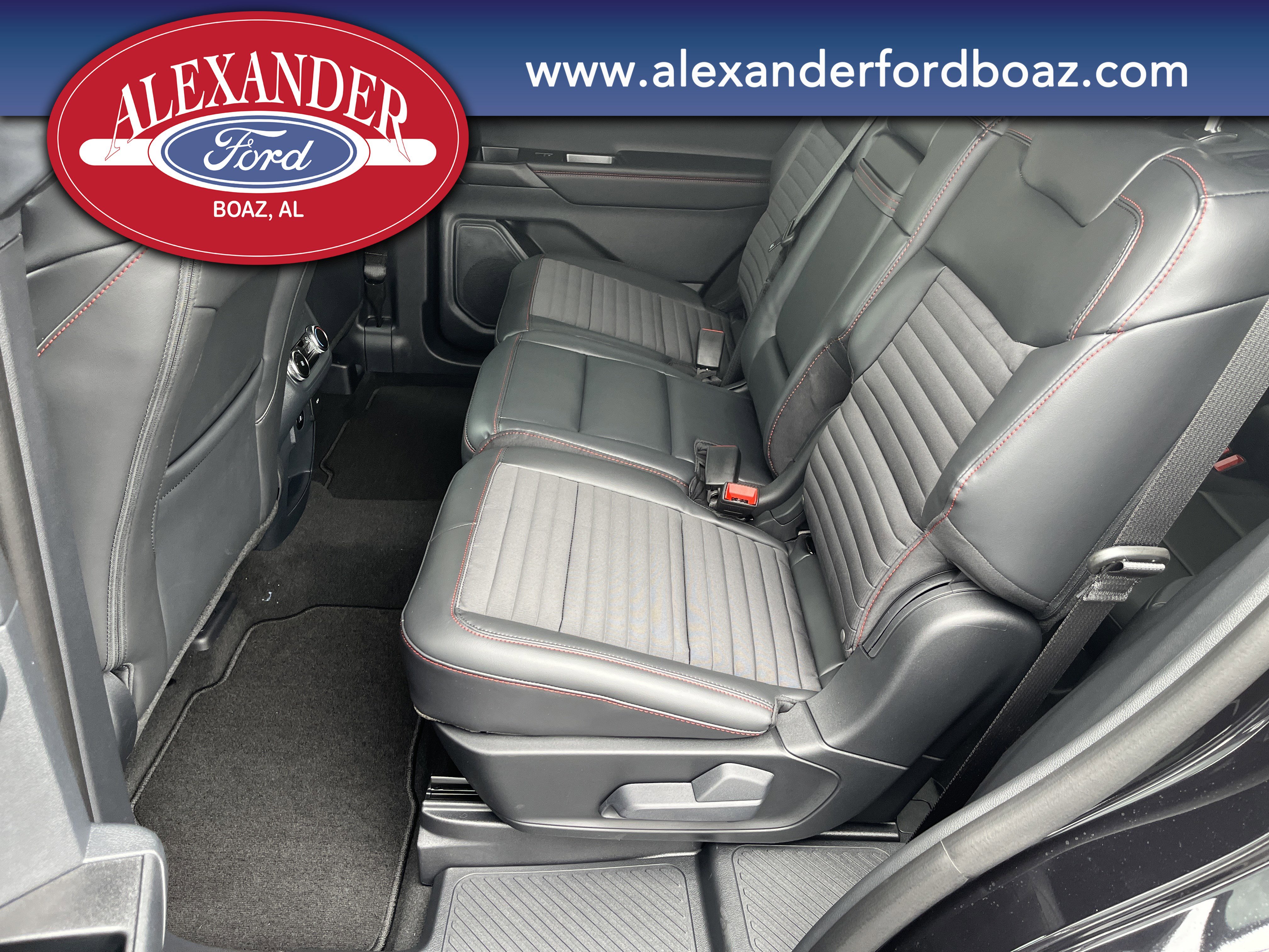 New 2026 Ford Explorer ST-Line image 13