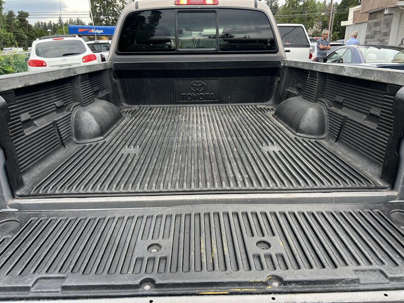 Used 2002 Toyota Tundra SR5 AWD/4WD image 11