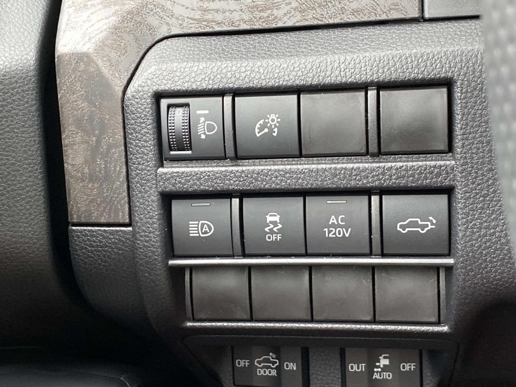 New 2026 Toyota Tacoma Limited AWD/4WD image 17