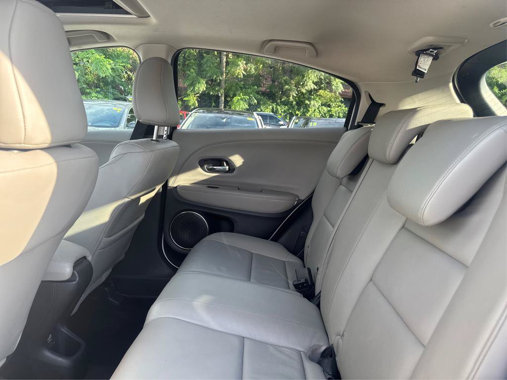 Used 2016 Honda HR-V EX-L image 10