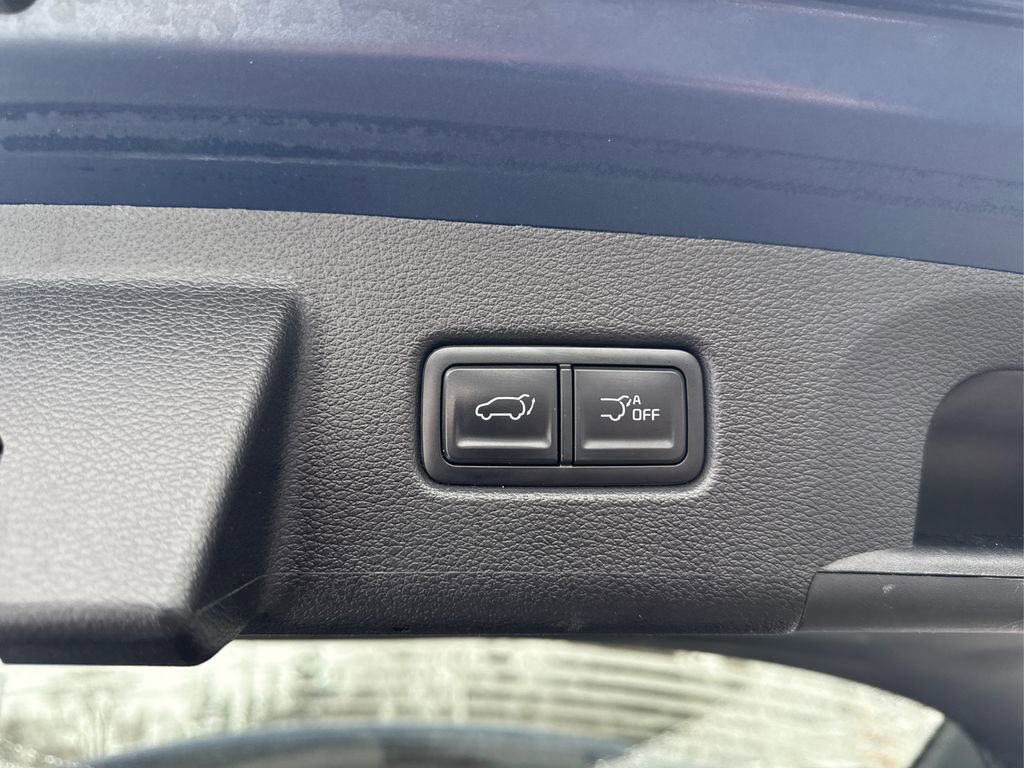 Used 2024 Kia Telluride SX Prestige w/ Towing Package image 15