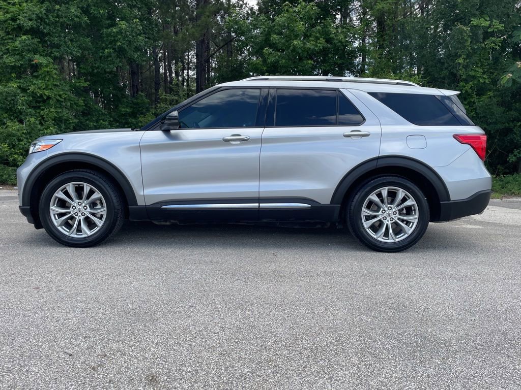 Used 2021 Ford Explorer Limited RWD image 4