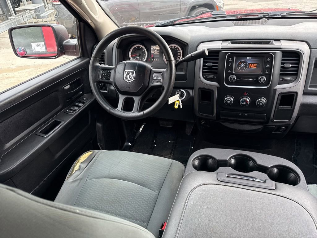 Used 2014 RAM 1500 Express RWD image 21