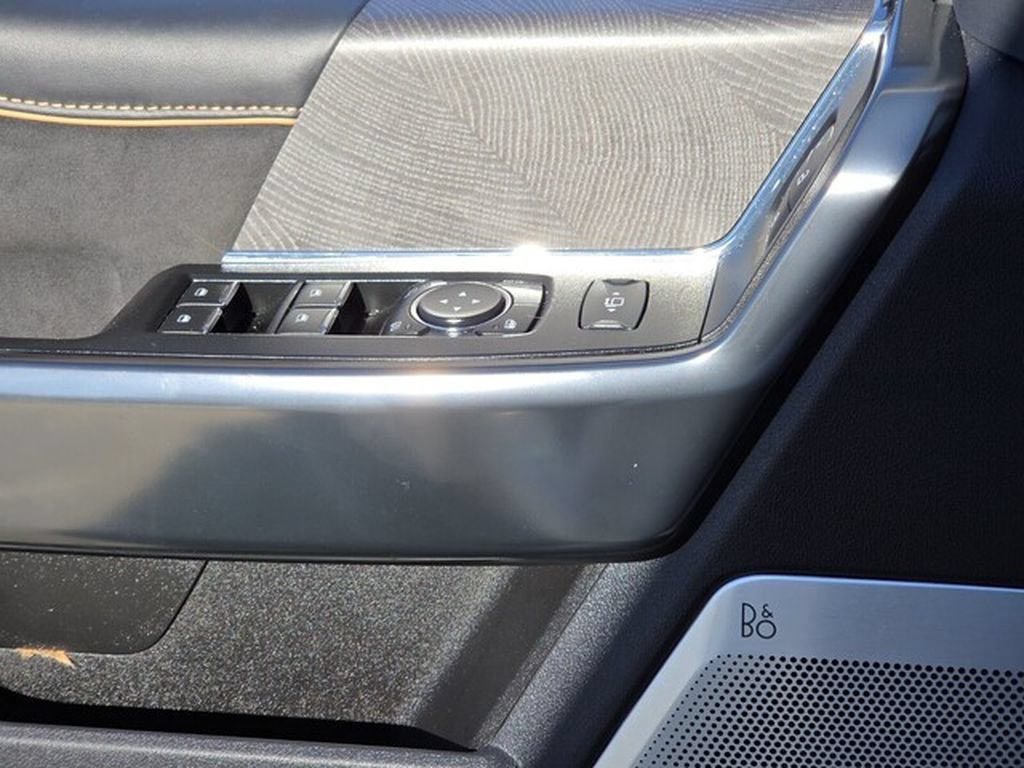 Used 2024 Ford F250 Platinum AWD/4WD image 34