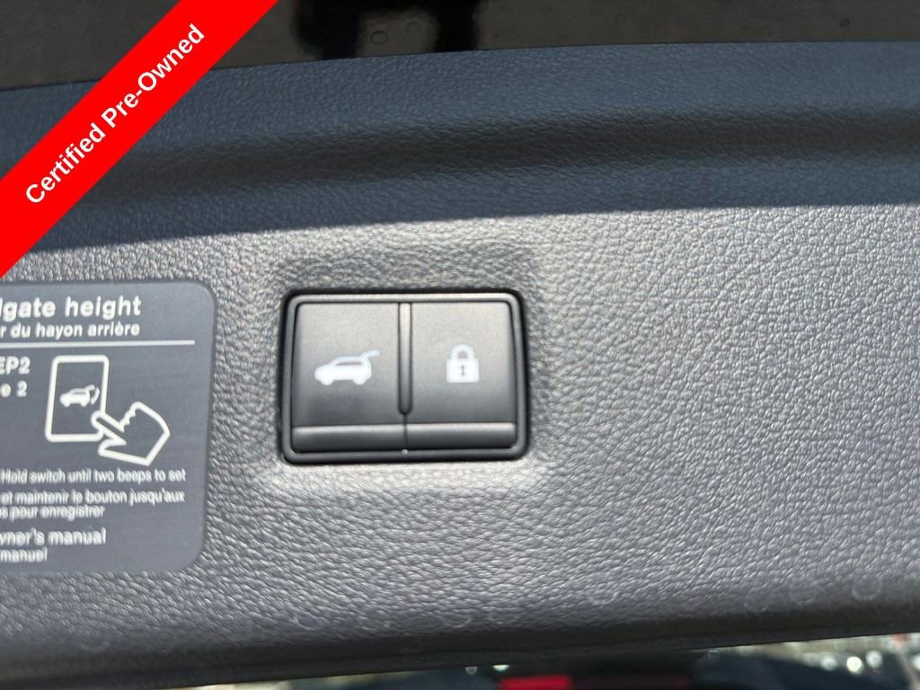 Used 2025 INFINITI QX50 Pure image 12