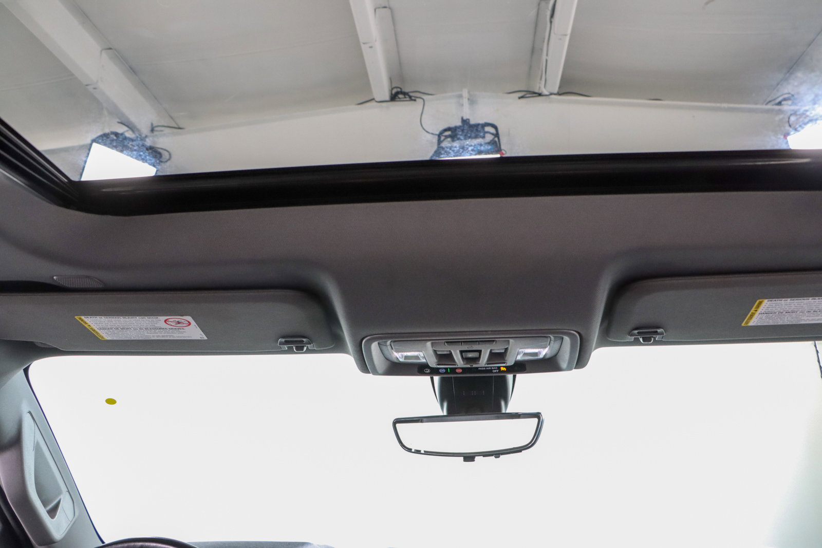 Used 2023 GMC Sierra 2500 Denali w/ Denali Ultimate Package image 22