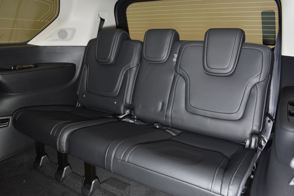 New 2026 INFINITI QX80 Pure w/ Cargo Package image 30