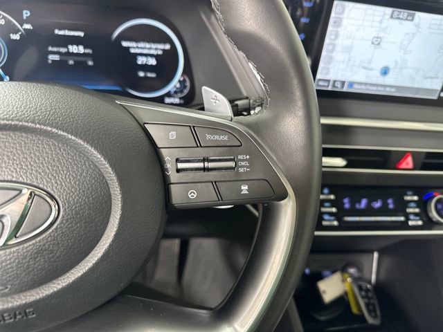 Used 2023 Hyundai Sonata Limited w/ Preferred Accessory Package image 16
