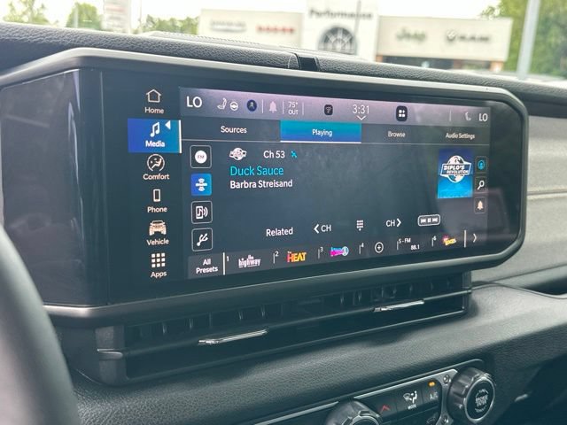 Used 2024 Jeep Wrangler Unlimited Sport AWD/4WD image 6