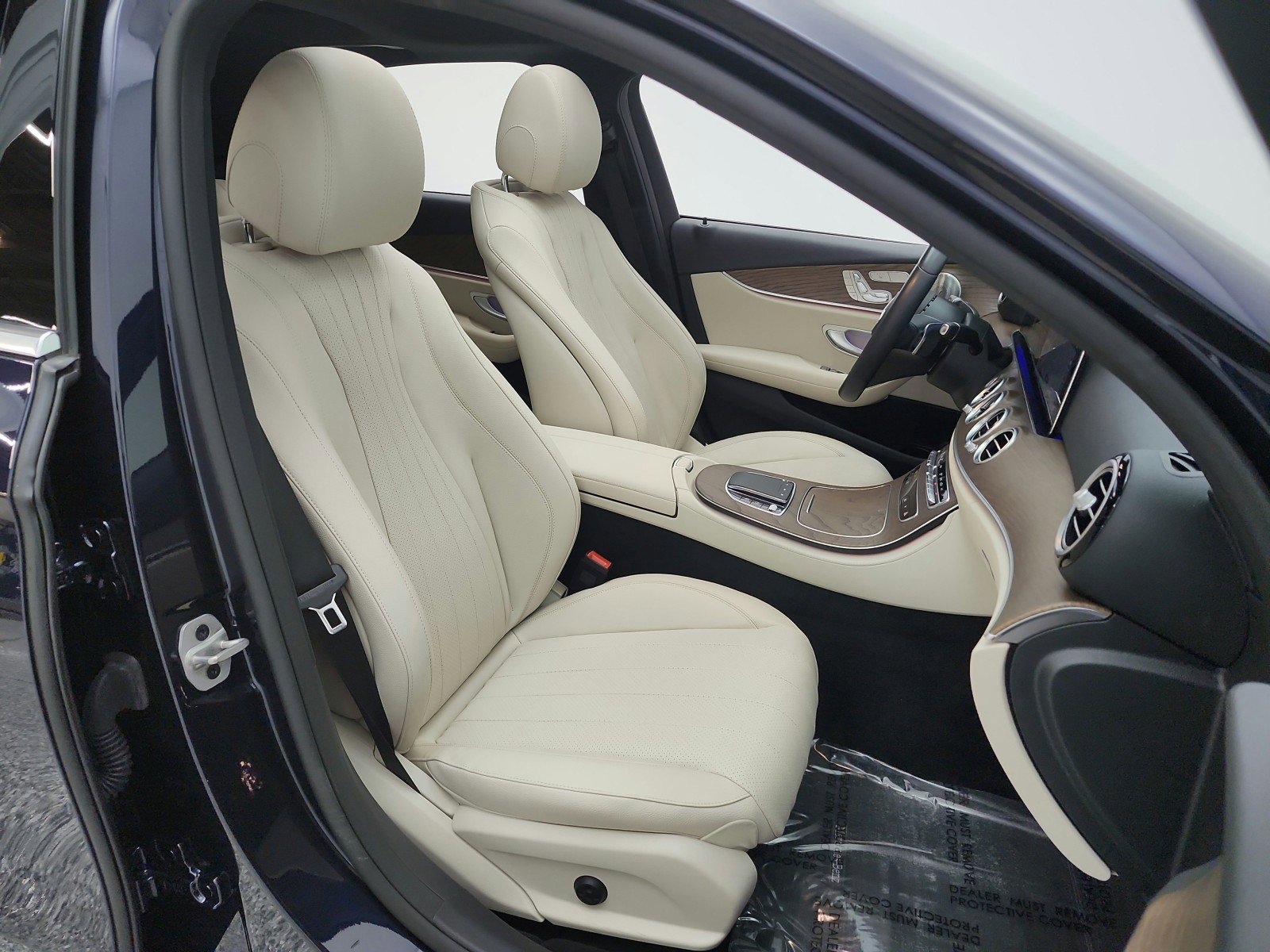 Used 2022 Mercedes-Benz E 350 Sedan image 21