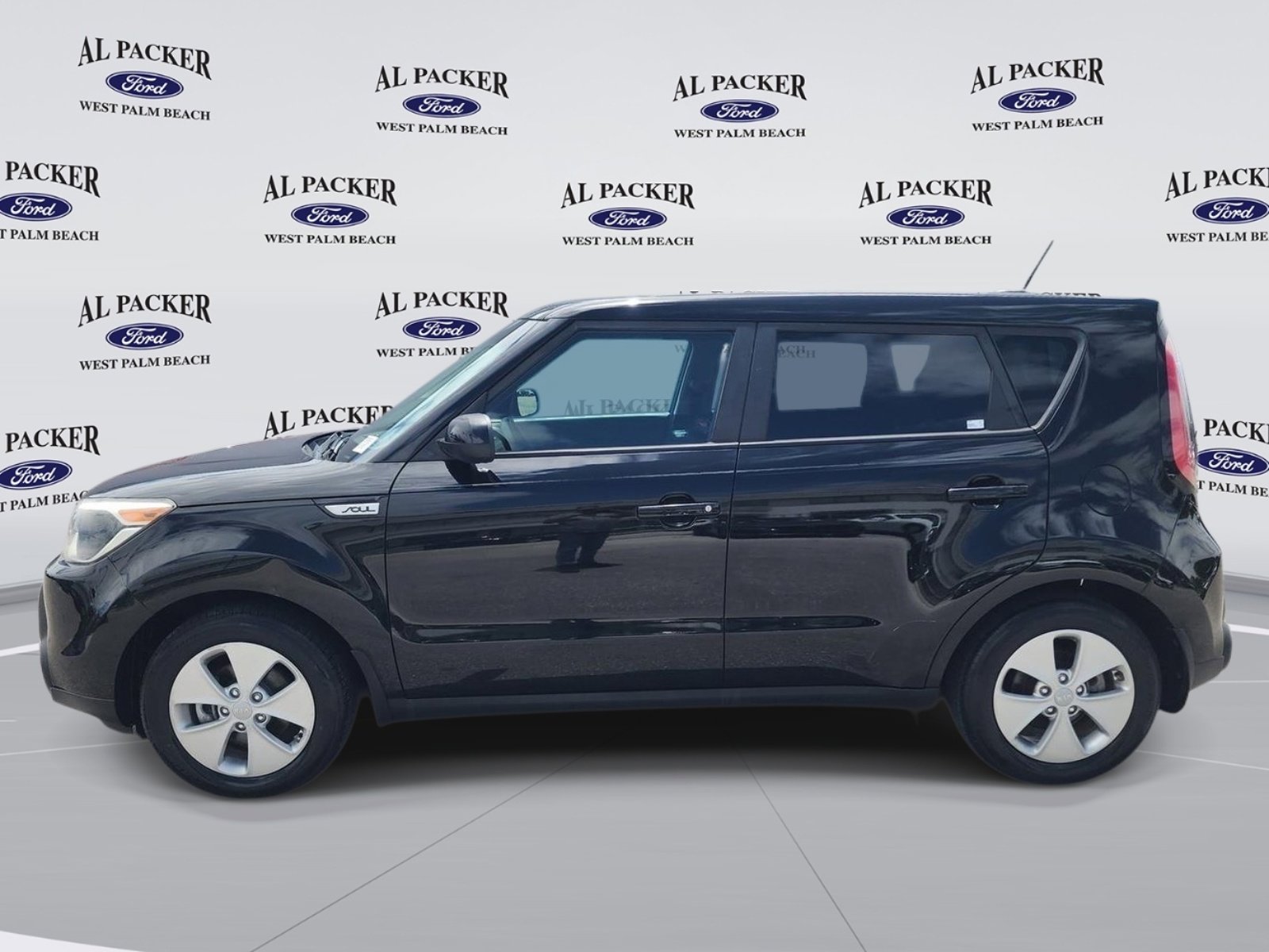 Used 2016 Kia Soul image 2