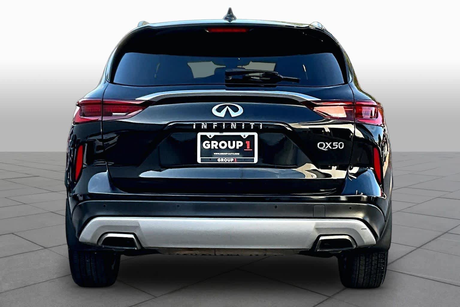 Used 2022 INFINITI QX50 Luxe w/ Cargo Package FWD image 5