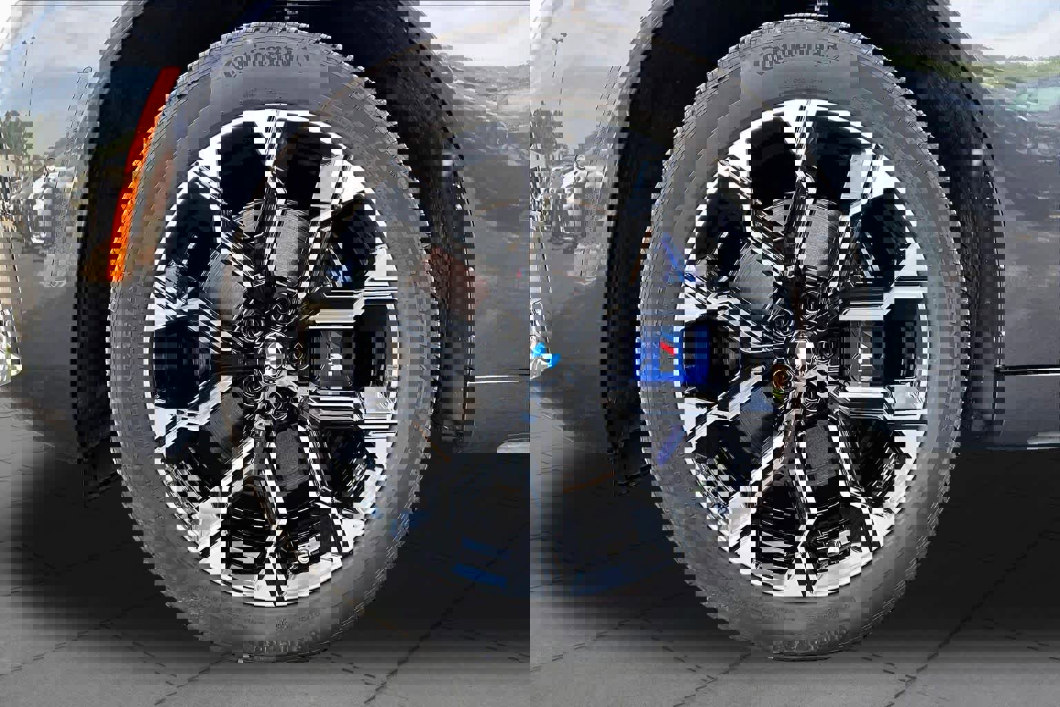 Certified 2025 BMW X3 M50 w/ Premium Package image 11