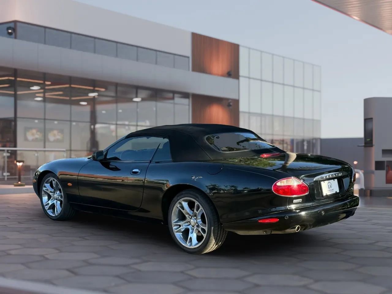 Used 2004 Jaguar XK8 Convertible RWD image 13