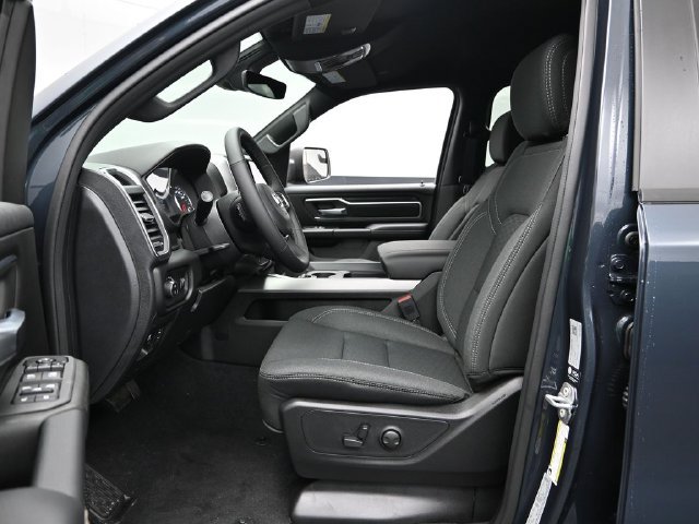 New 2026 RAM 1500 Big Horn AWD/4WD image 15