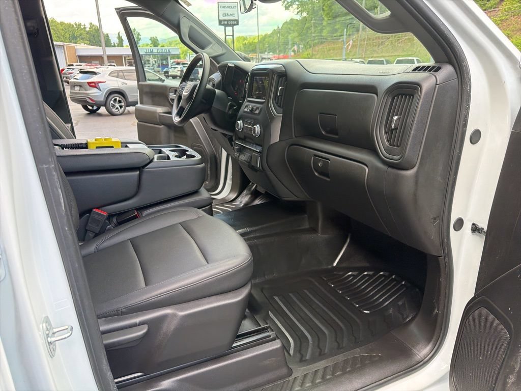 Certified 2024 GMC Sierra 3500 Pro w/ Convenience Package RWD image 22