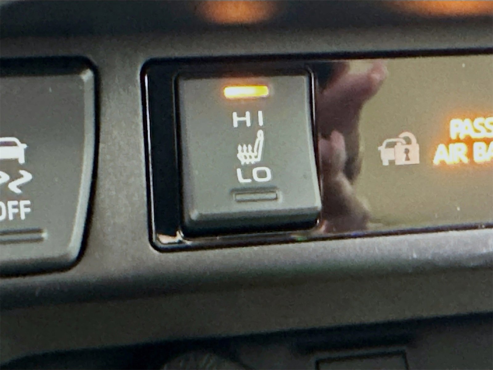 New 2025 Toyota RAV4 XLE Premium image 20