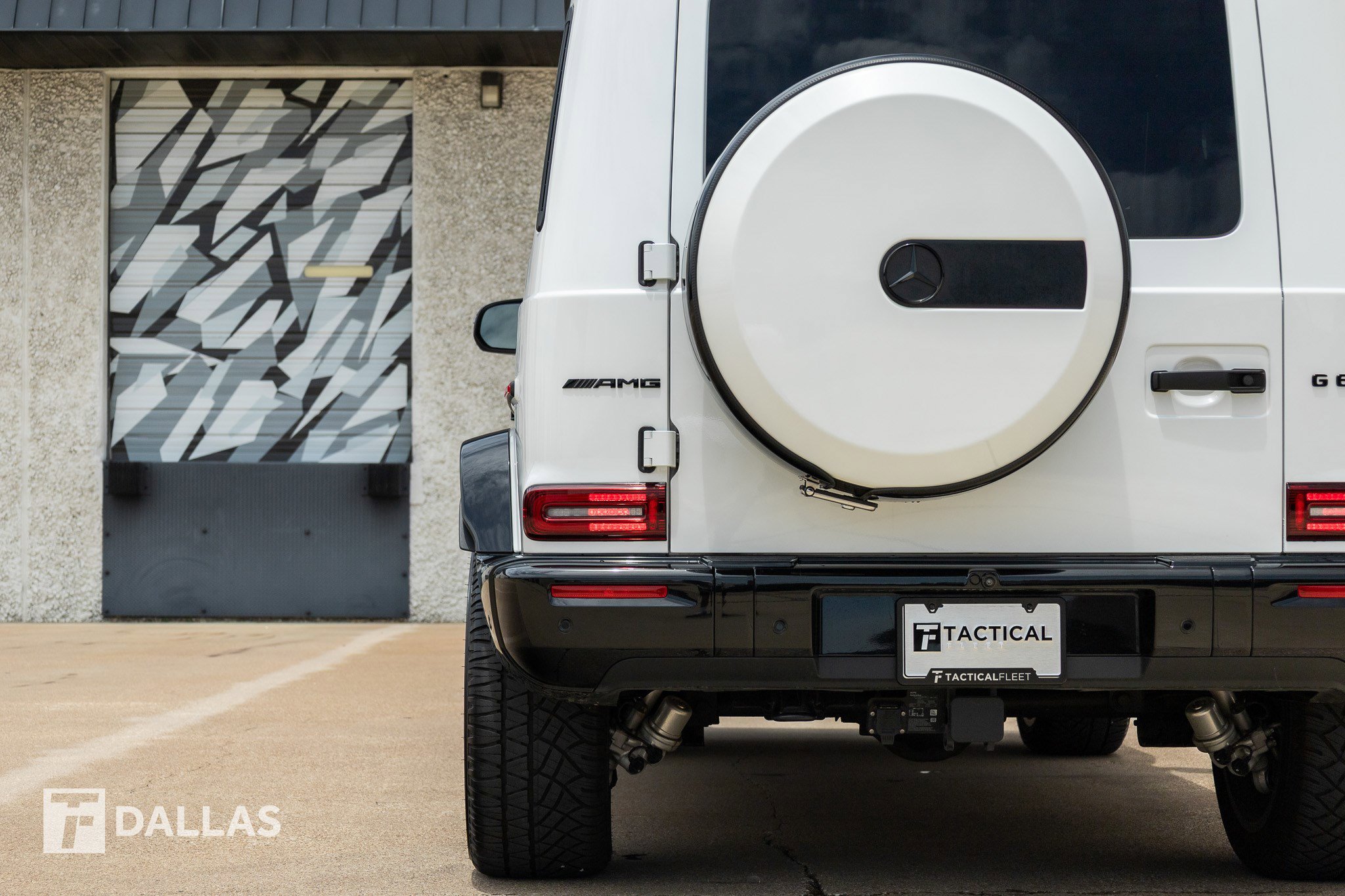 Used 2026 Mercedes-Benz G 63 AMG 4MATIC w/ AMG Performance Package image 14