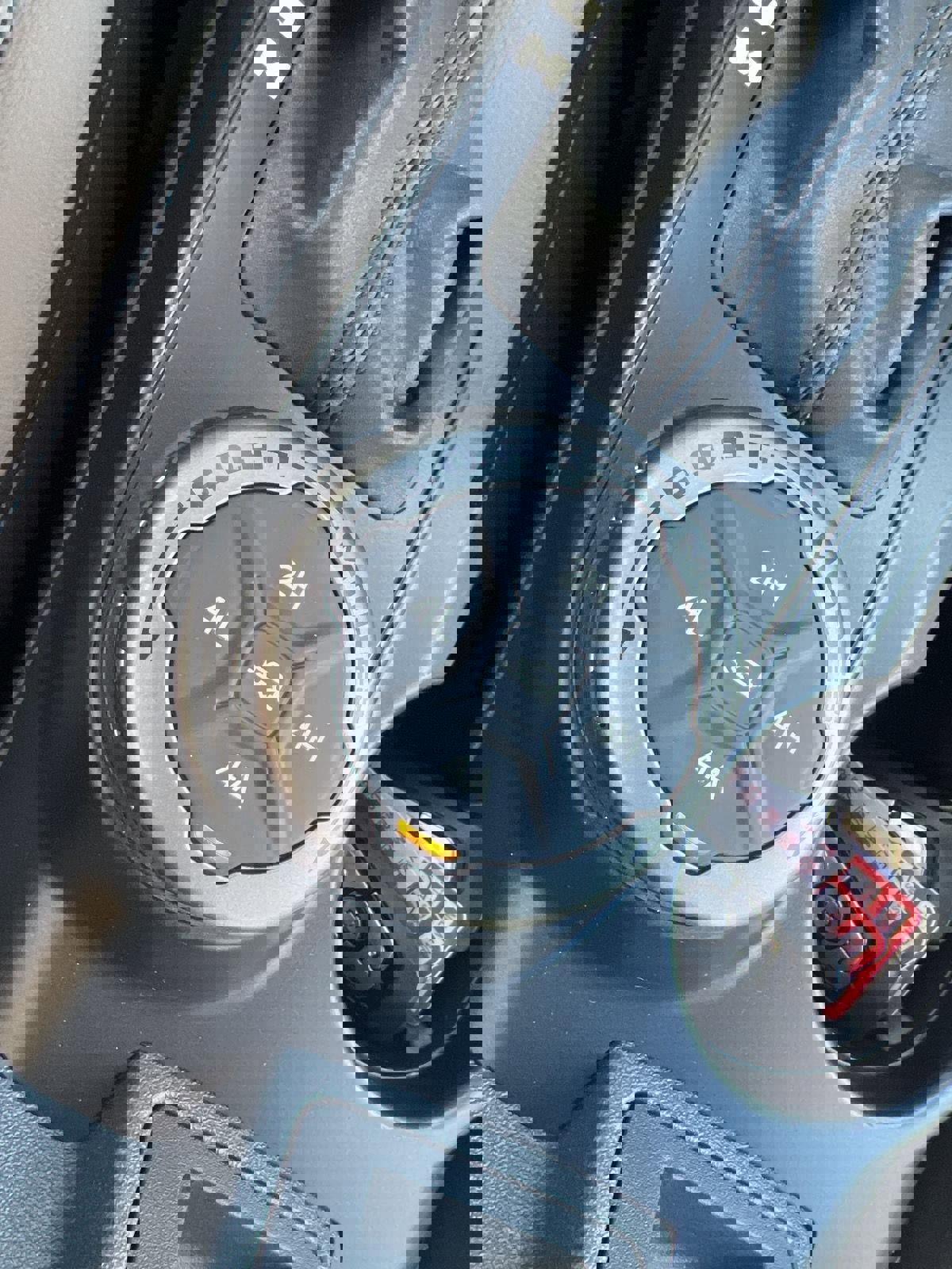 Used 2023 Ford Bronco Wildtrak image 21