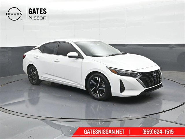 Used 2025 Nissan Sentra SV image 4