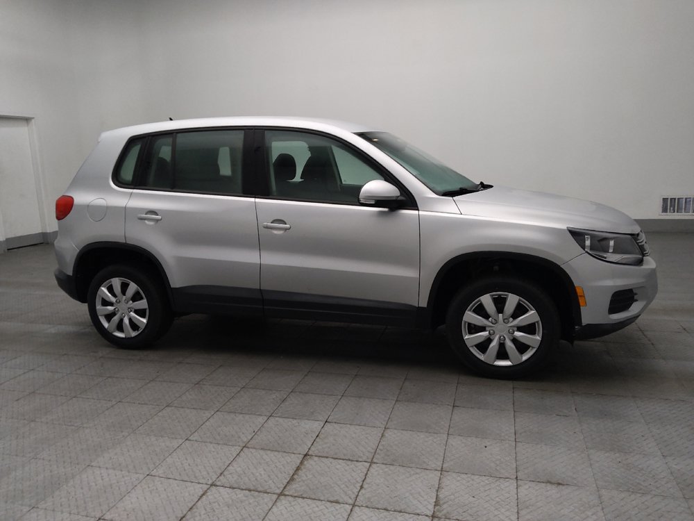 Used 2017 Volkswagen Tiguan Limited FWD image 11