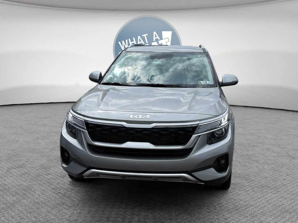 Certified 2023 Kia Seltos S image 10