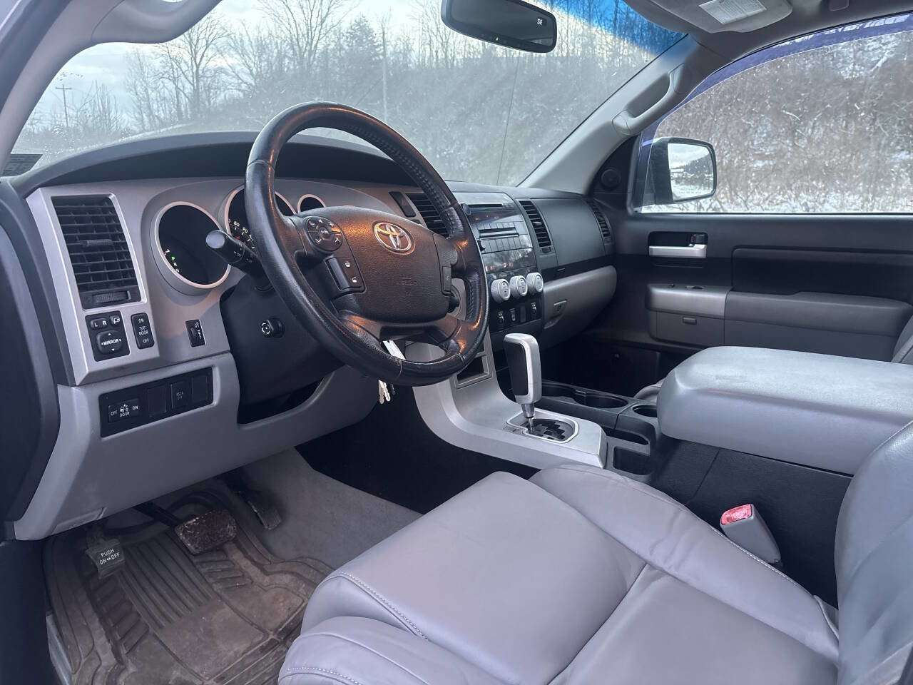 Used 2008 Toyota Tundra Limited image 9