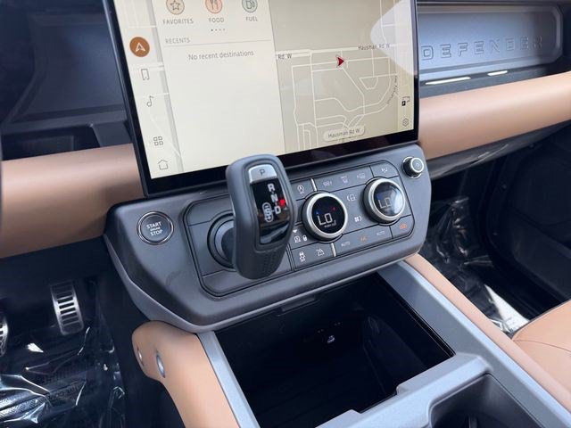 New 2026 Land Rover Defender 130 V8 AWD/4WD image 24