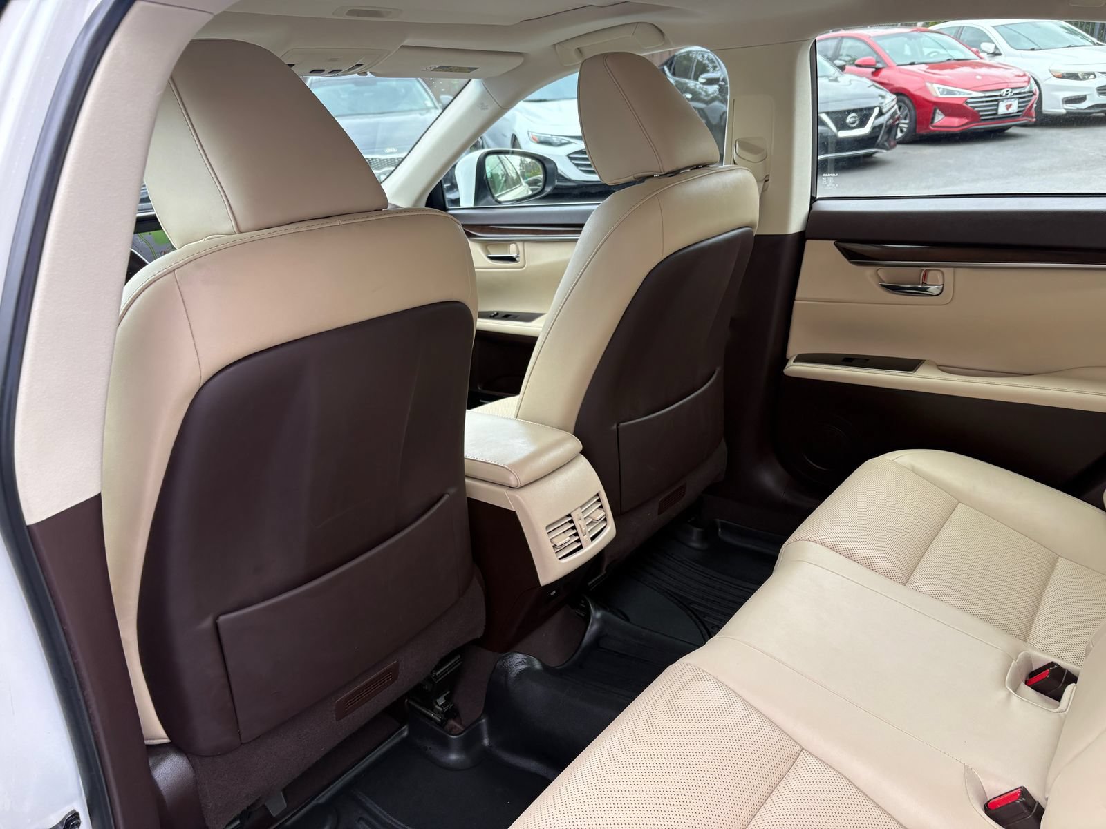 Used 2018 Lexus ES 350 w/ Navigation System Package FWD image 18
