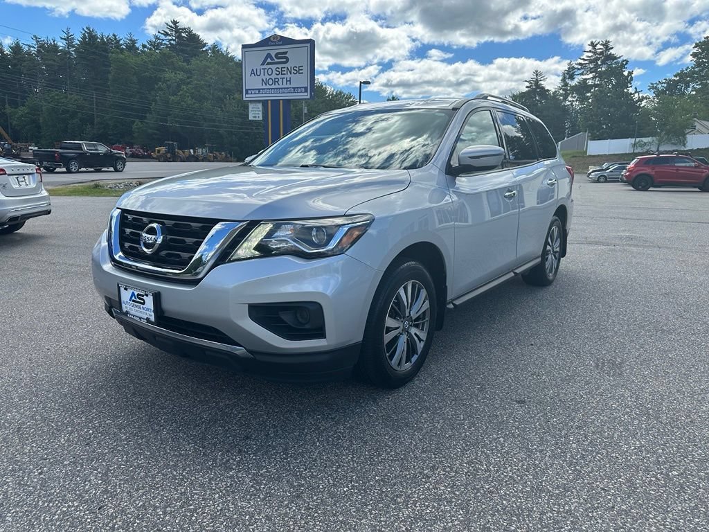 Used 2018 Nissan Pathfinder S AWD/4WD image 1