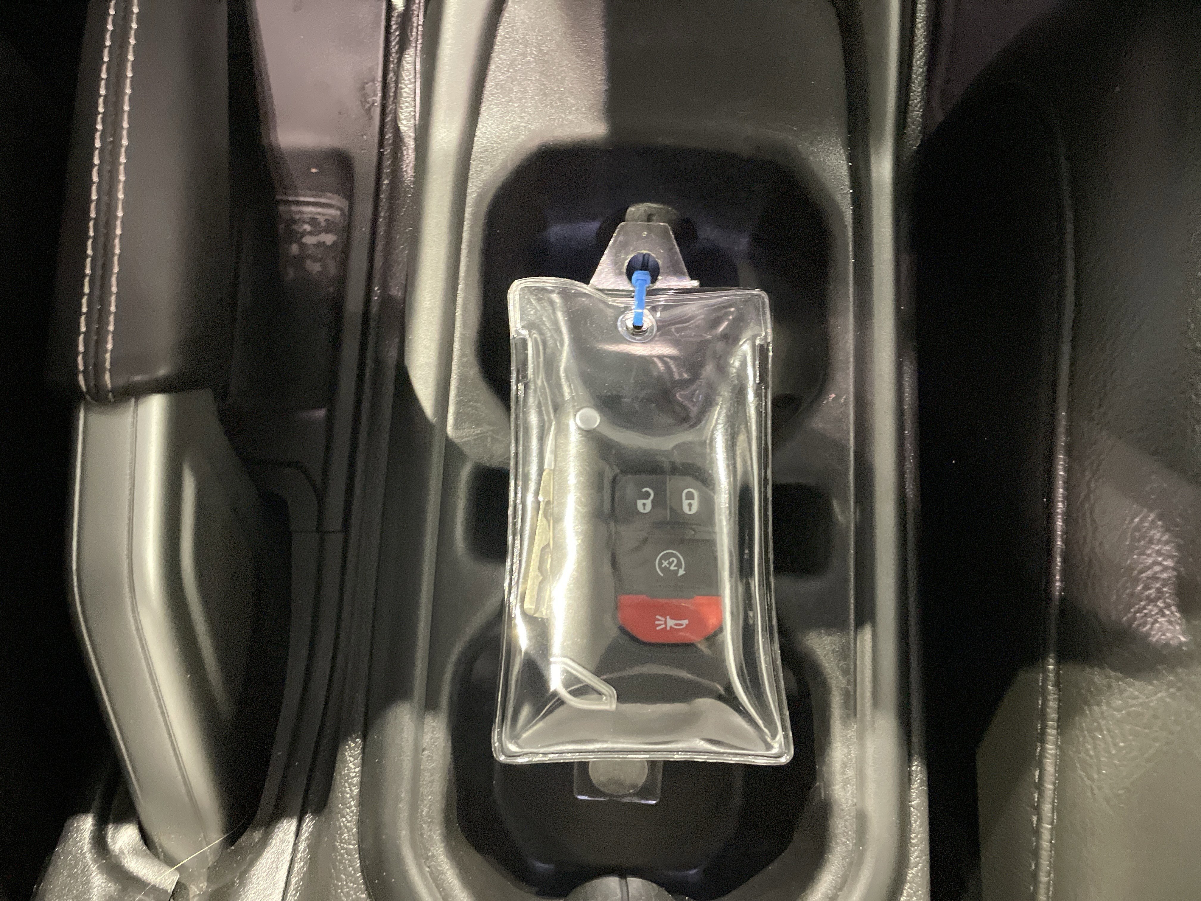 Used 2022 Jeep Wrangler Unlimited Sahara w/ Cold Weather Group image 39